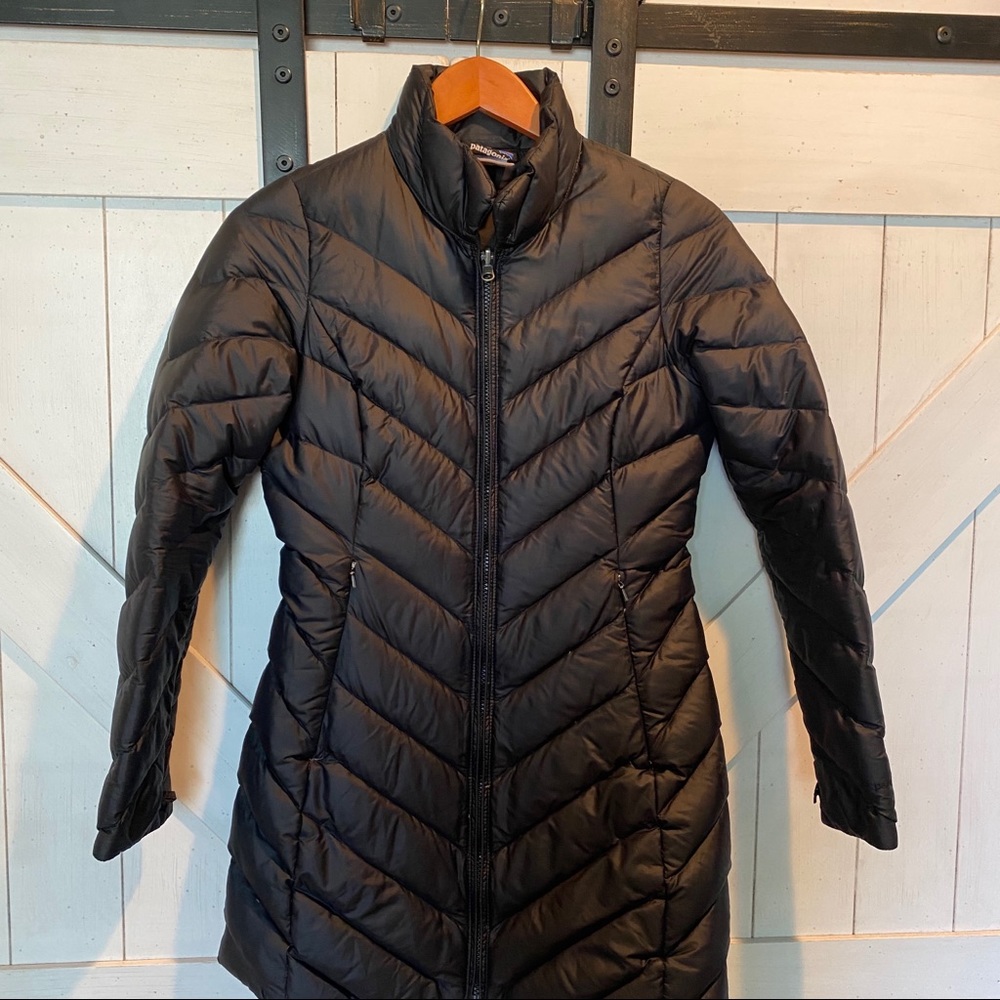 Patagonia Puffer Jacket - image 4